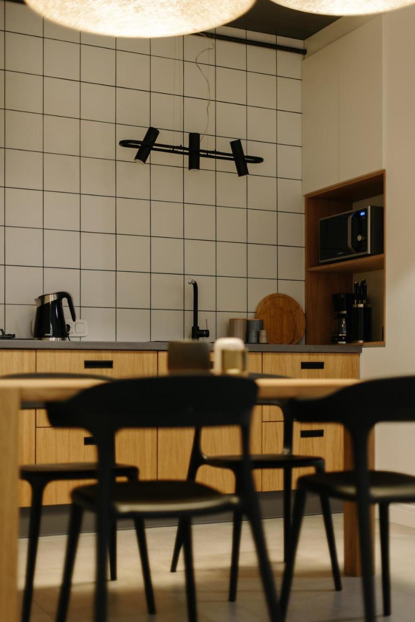 Apartment On Mikhalcuk Лвив Екстериор снимка