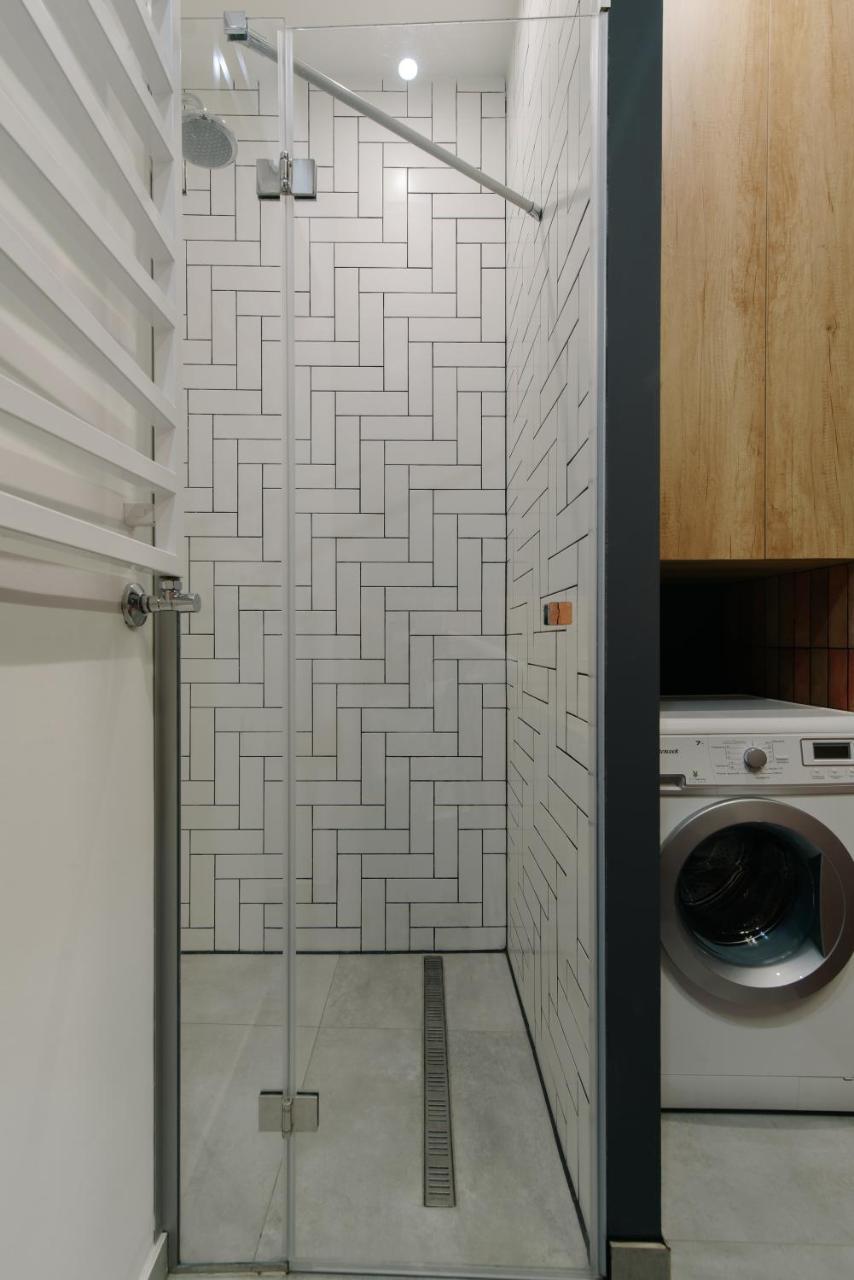 Apartment On Mikhalcuk Лвив Екстериор снимка